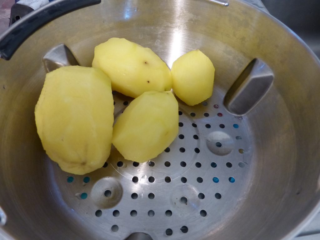 Pommes De Terre Sautees Aux Echalotes Et Persil Gourmicom