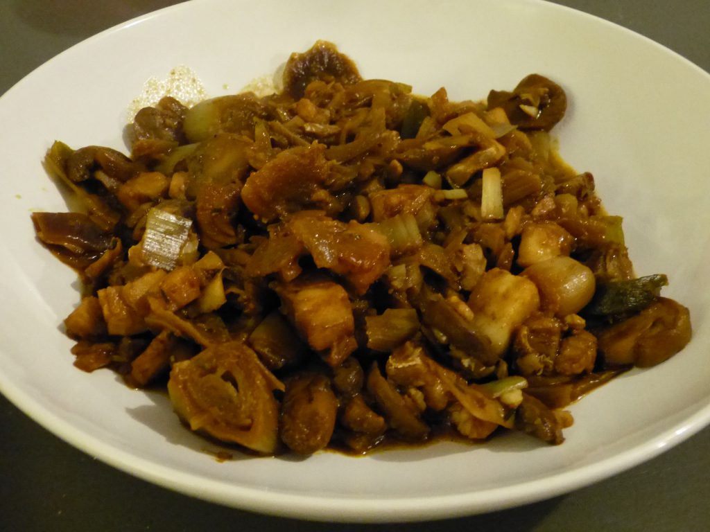 recette cabillaud poireaux champignons