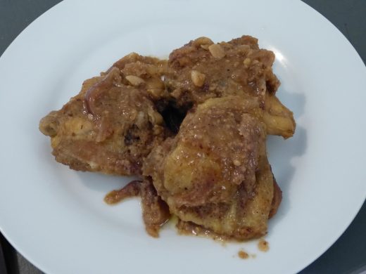 Poulet au miel et amandes grillées
