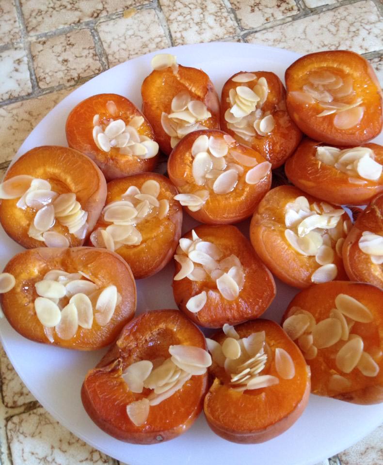 abricots miel recette amandes