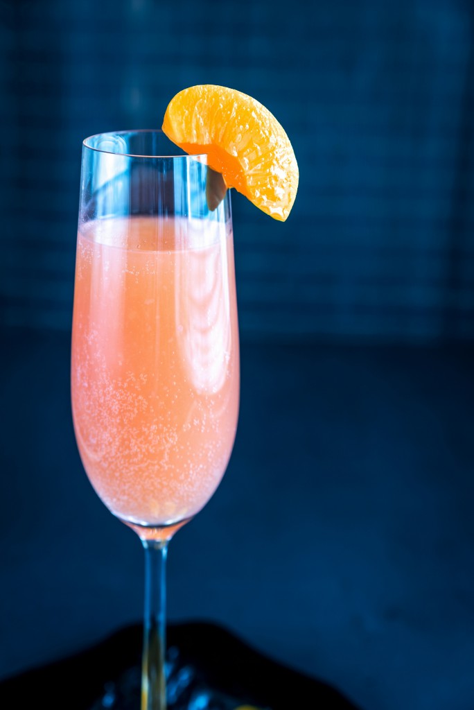 Bellini cocktail