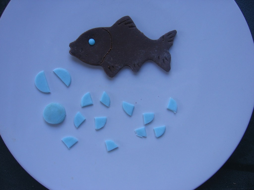 recette poisson avril pate à modeler chocolat