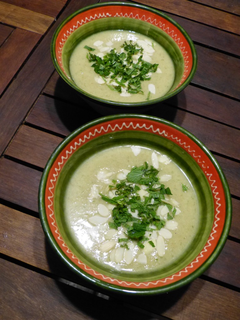 recette gaspacho vert amandes