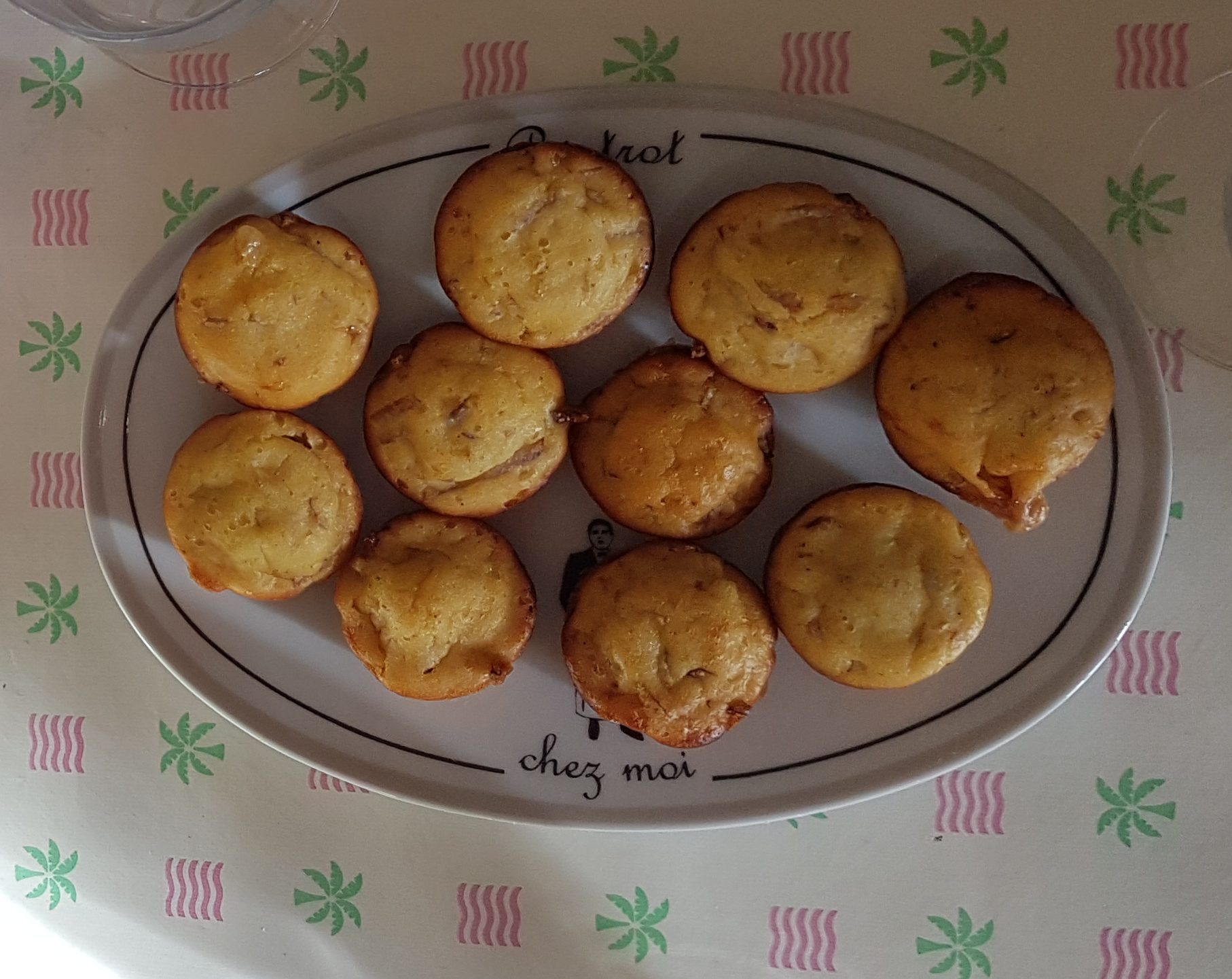 Des Muffins Aux Jambon Et Brie Pleins De Saveurs Gourmicom