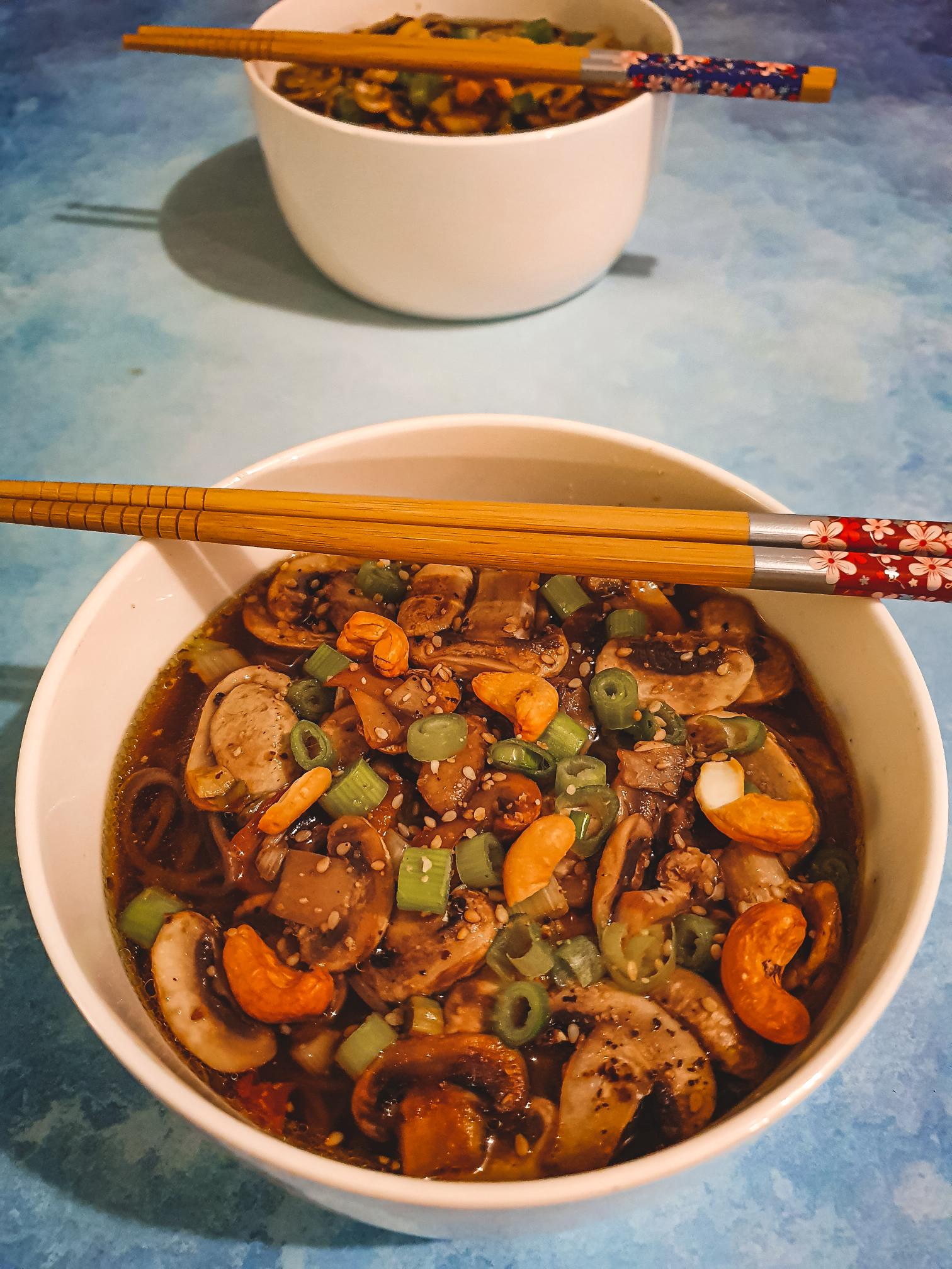 Soupe De Nouilles Soba Aux Champignons Caroline Generosi