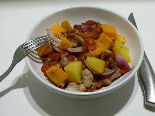Un savoureux tian de poulet à la patate douce