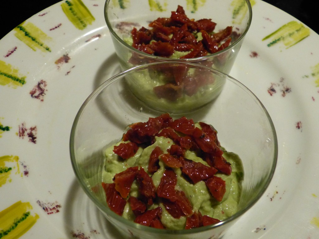 recette-verrines-oeufs-caille-guacamole